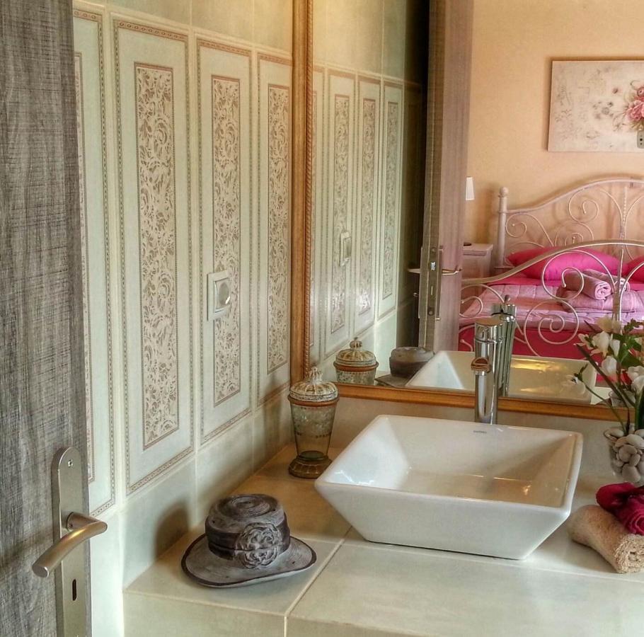 Villa Cottage Kantrillies Fokata エクステリア 写真