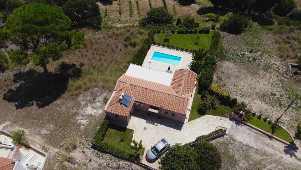 Villa Cottage Kantrillies Fokata エクステリア 写真